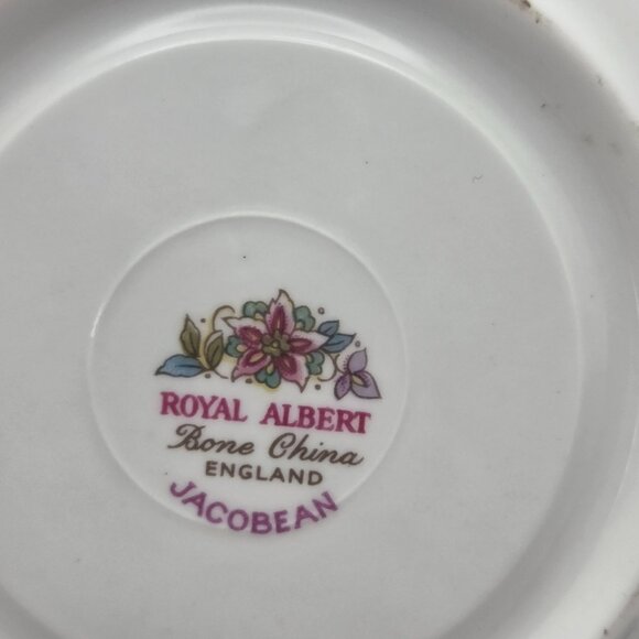 Vintage Royal Albert Pink and Floral Jacobean Tea Cup and Saucer Set - Picture 4 of 12